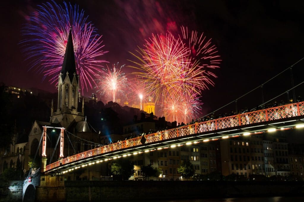 lyon frança a noite