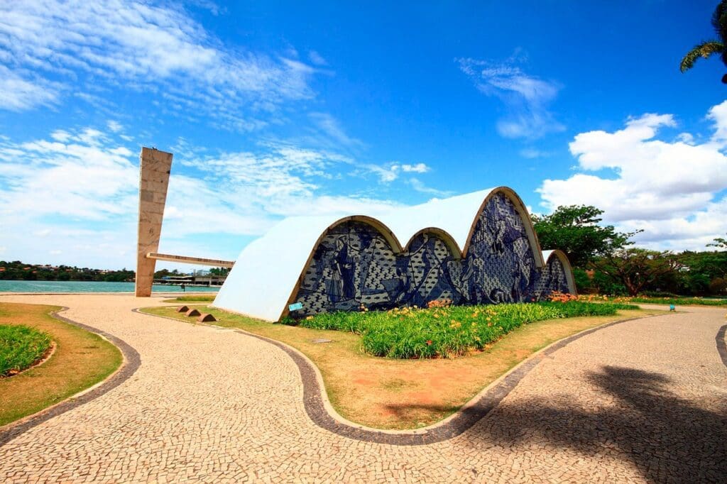 Parque das Mangabeiras, Praça da Liberdade, comida boa e muito mais: evento  proporciona passeios por pontos turísticos de BH, O Que Fazer em Belo  Horizonte