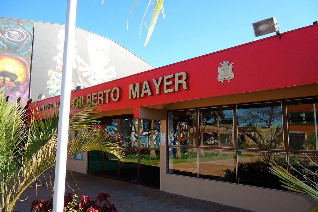 Centro Cultural Gilberto Mayer