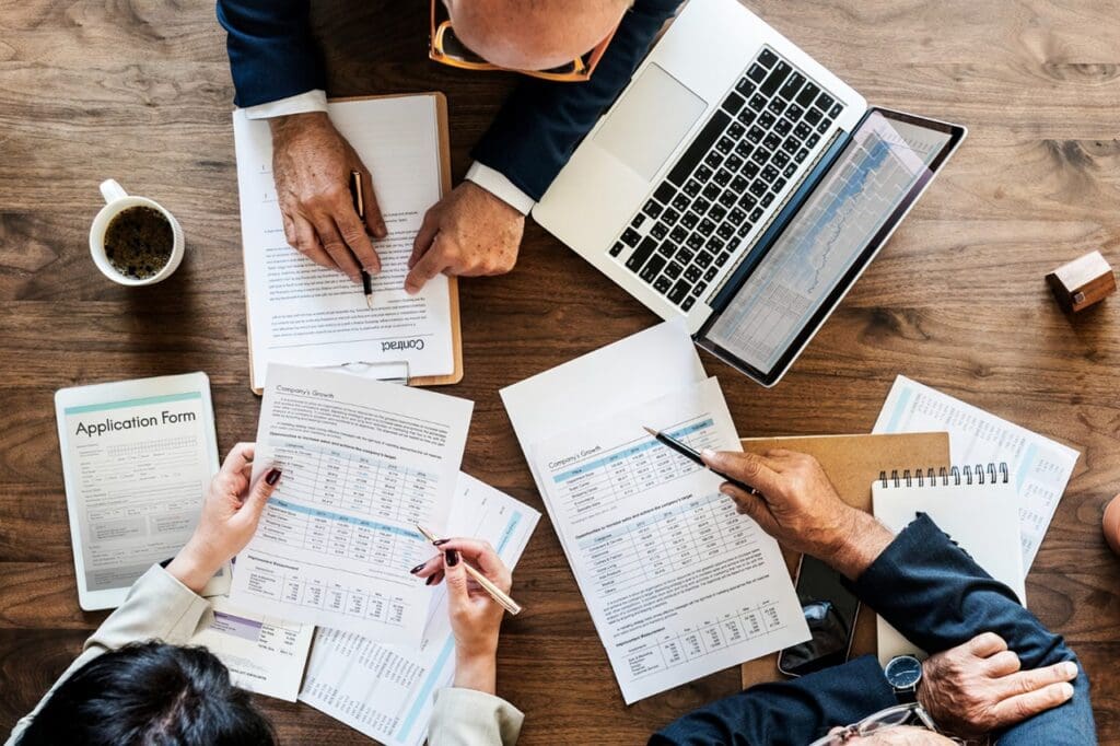 Como é a jornada de trabalho na França?