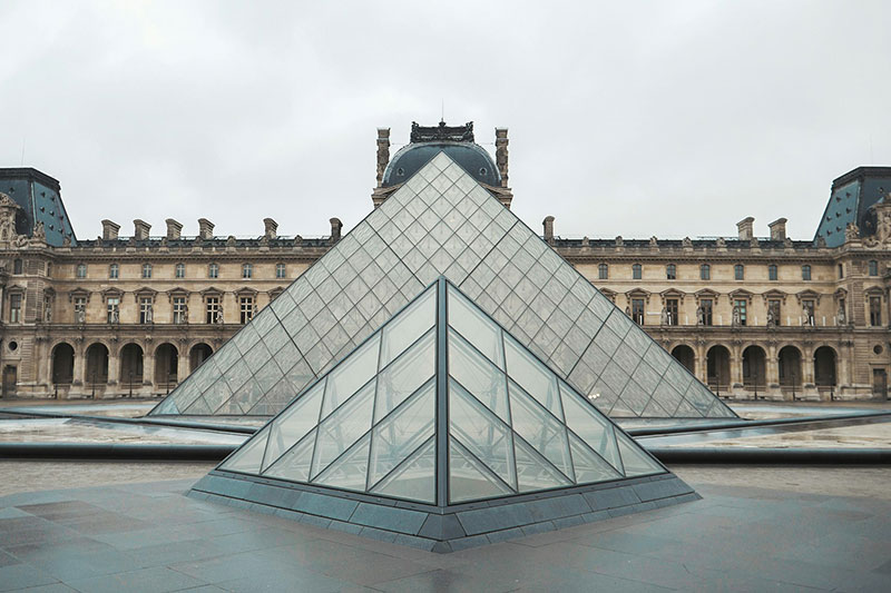 Museu do Louvre