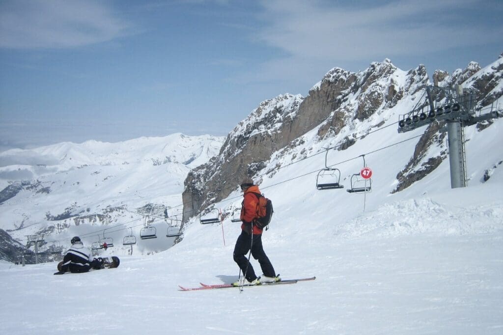 Quais são as melhores estações de esqui nos Alpes Franceses