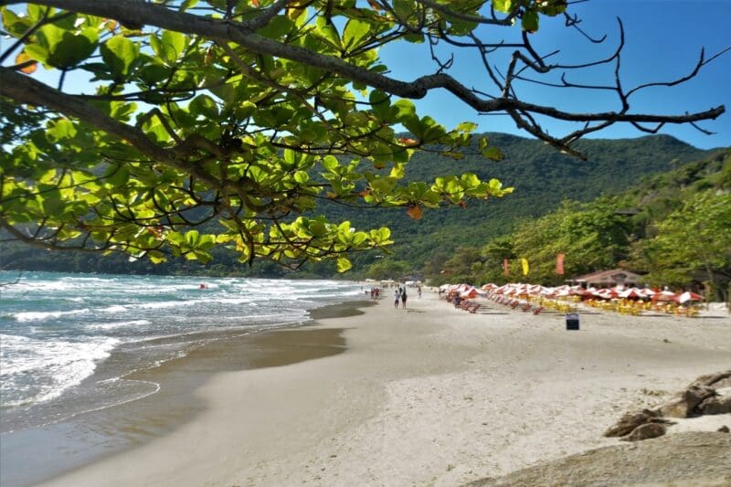 Praia em julho: 15 destinos para curtir o mar nas férias!