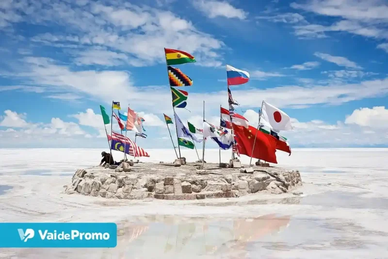 Salar de Uyuni: onde fica, como chegar e o que fazer no deserto!